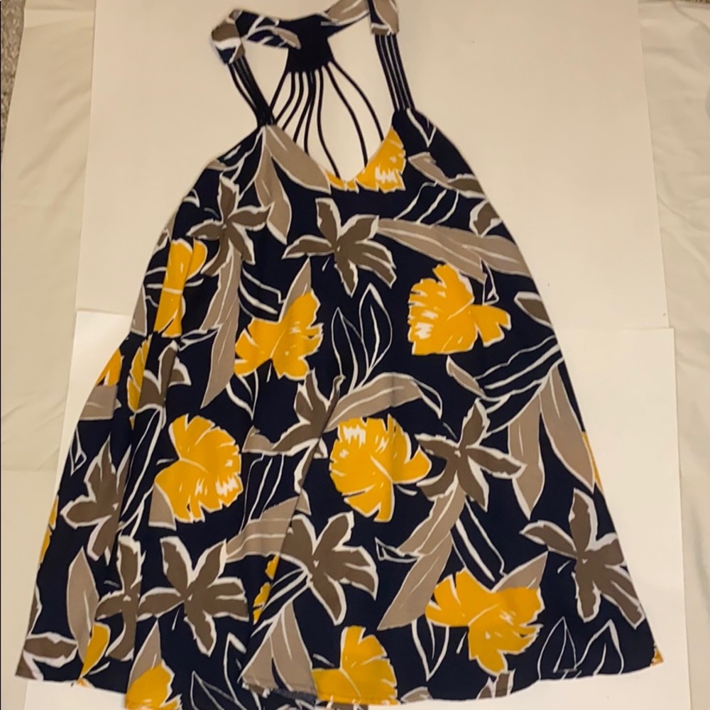 Cute summer dress!